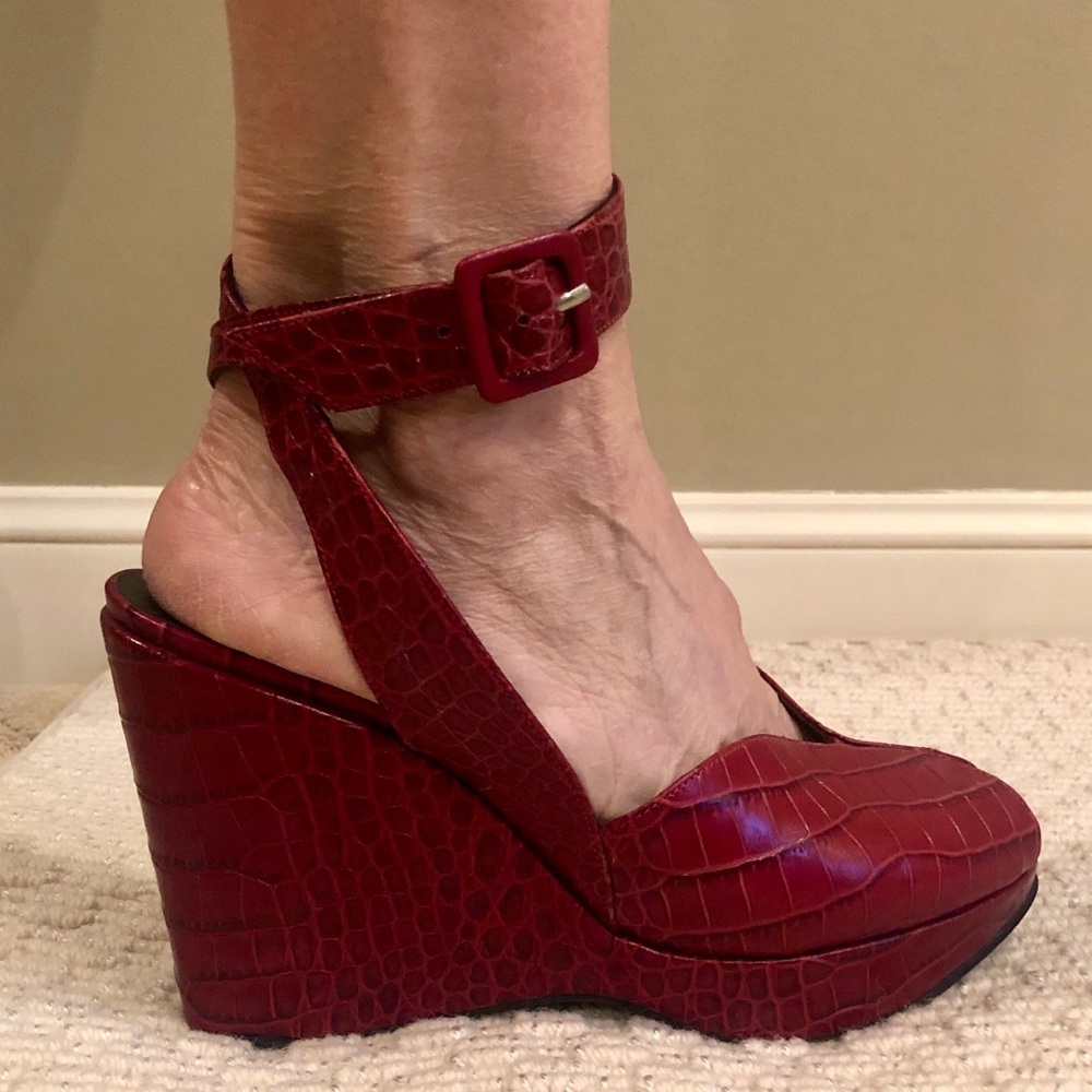 Robert Clergerie snakeskin red wedges